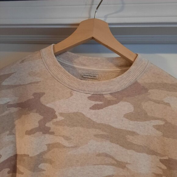 American Eagle Sweatshirt Womens Medium Beige Camo Sweater Oversize Jegging Fit - Picture 2 of 9